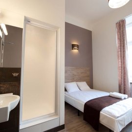 Zamiast rezerować noclegi w hotelach, sprawdź wolne pokoje w hostelach.